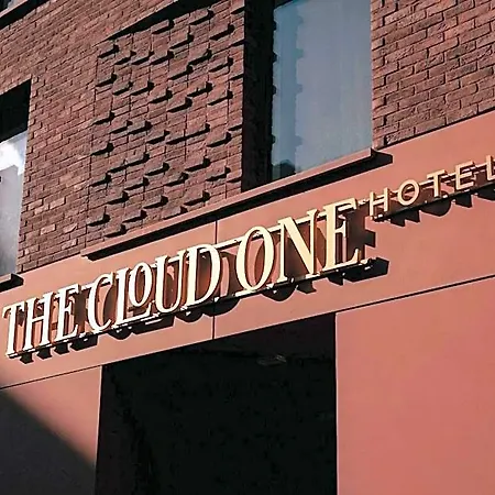 Otel The Cloud One
